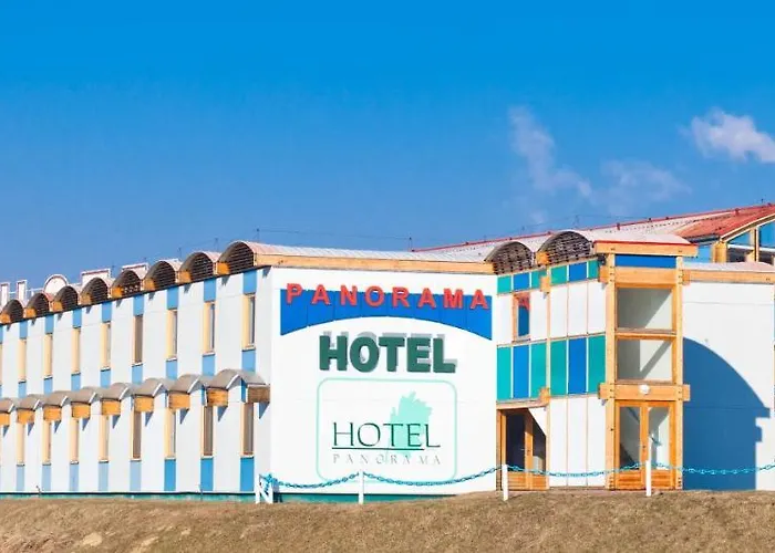 Panorama Hotel 3*